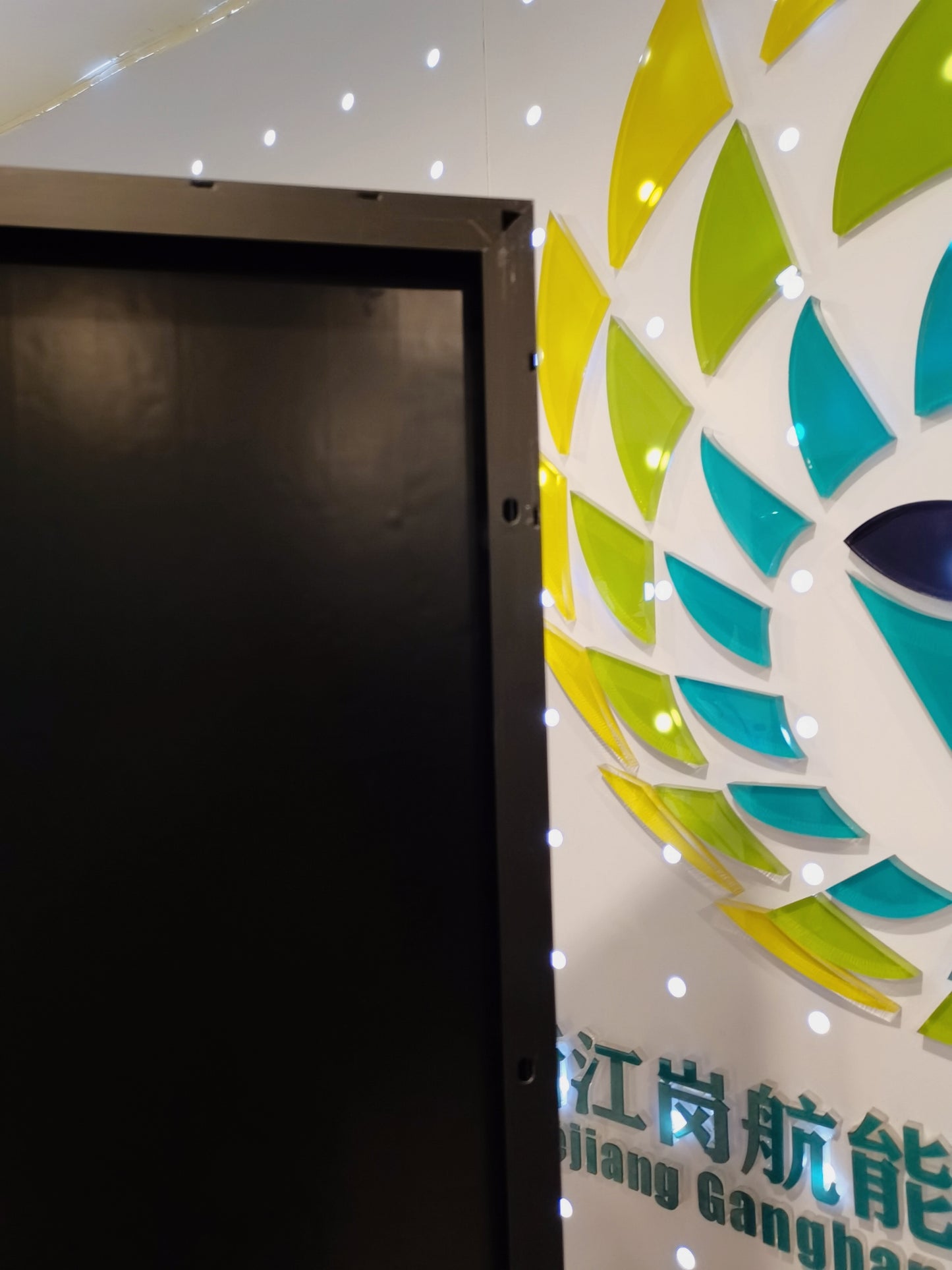 400W Shingled Full Black in stock Hammar Sweden